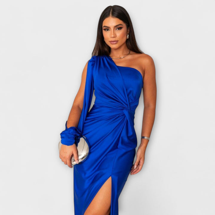 Julie - Elegantní šaty s Rafinovaností